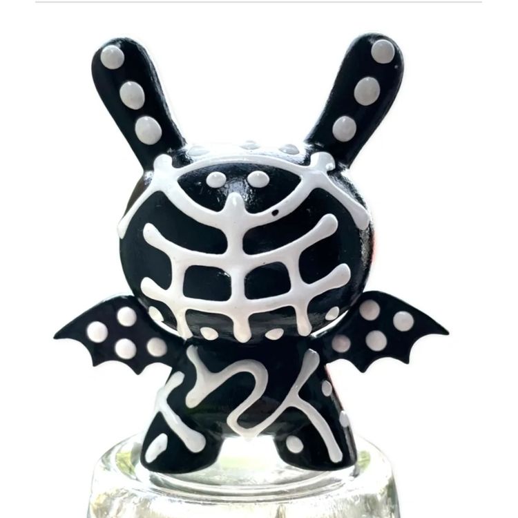 Dunny Figure 10a by db3 (Dave Behrens)
