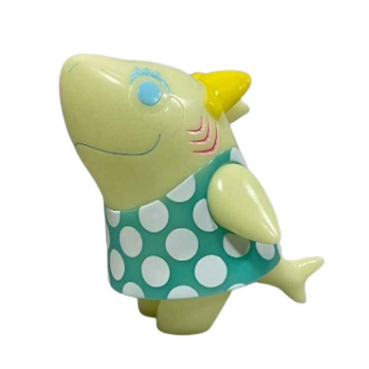 Green Dot Baby Shark by Redshark (Tetsuya Kondo)