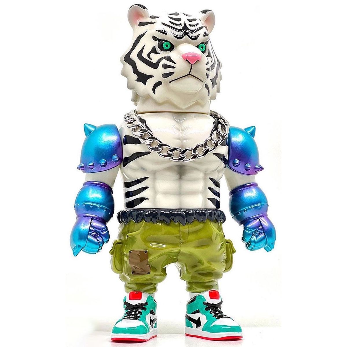 White Tiger Braver