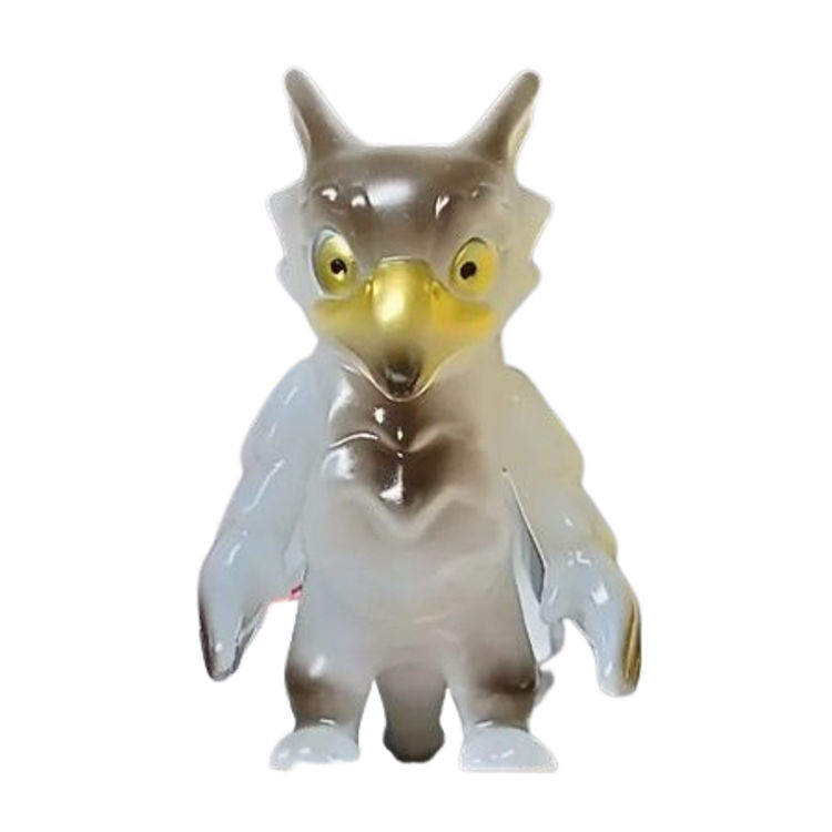 Clear Griffen by UkyDayDreamer