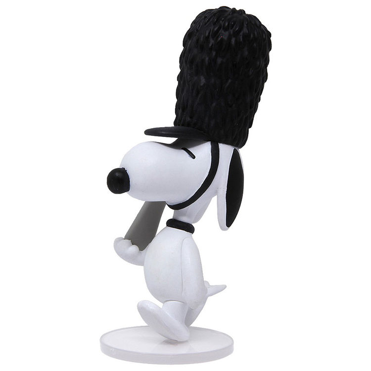 UDF Peanuts Queen's Guard Snoopy by Charles M. Schulz