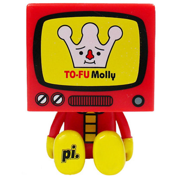 Molly Play Tofu Red by Devilrobots
