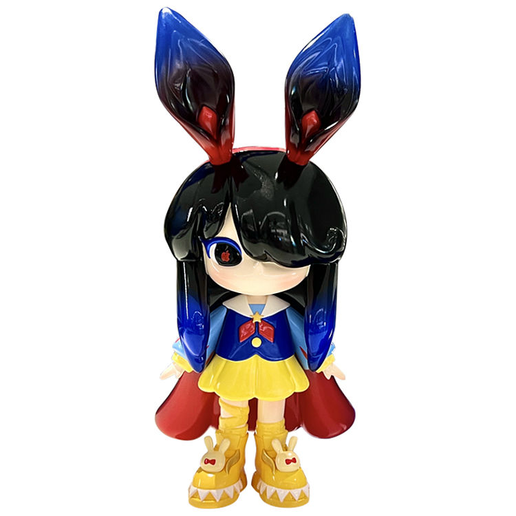NIKI Snow White by Anita Nannan