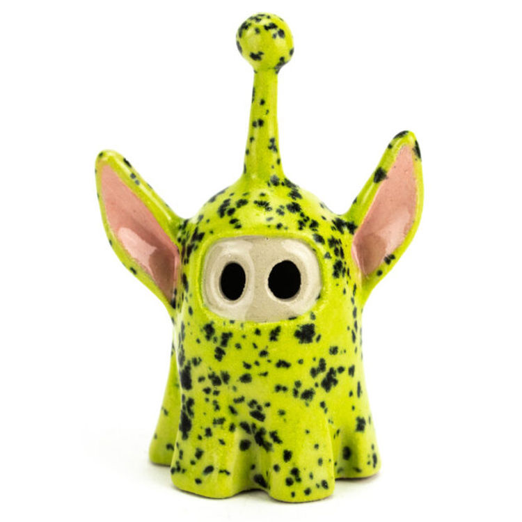 Alien Ghost by Ghost Ceramics (Lisa Agnetun)