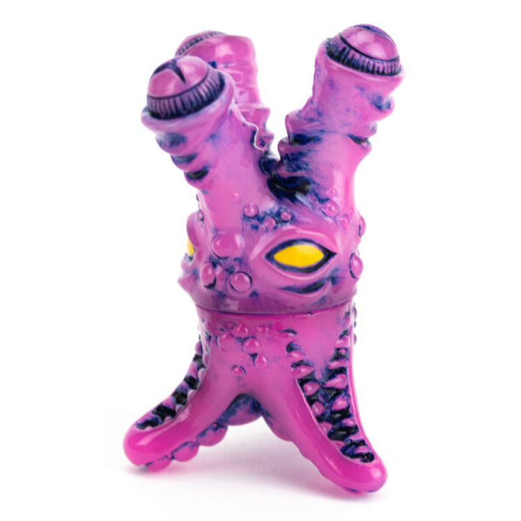 Dark Magi Mini GID Tezra by Magitarius