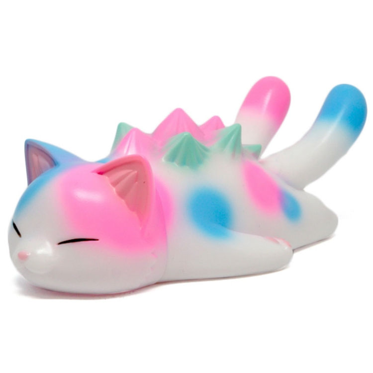 Sleeping Negora Cotton Candy by Konatsu Koizumi