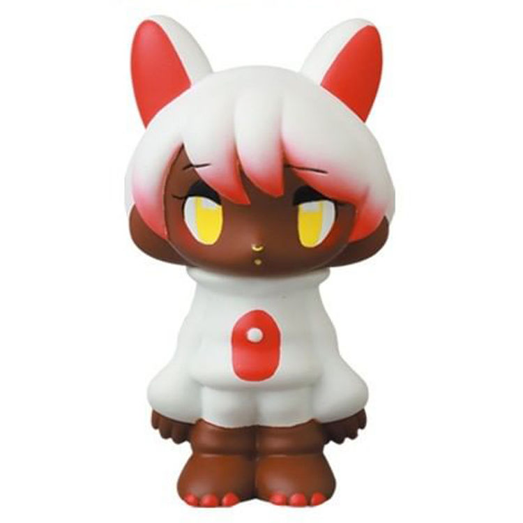 Kae Chan Brown Red by Kae Tanaka