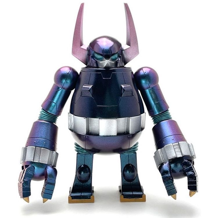 KnuckleBear Retro Bot by Touma