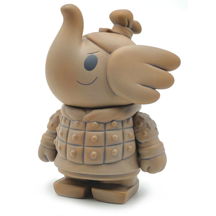 Terracotta Warrior Traveller Elfie by Too Natthapong