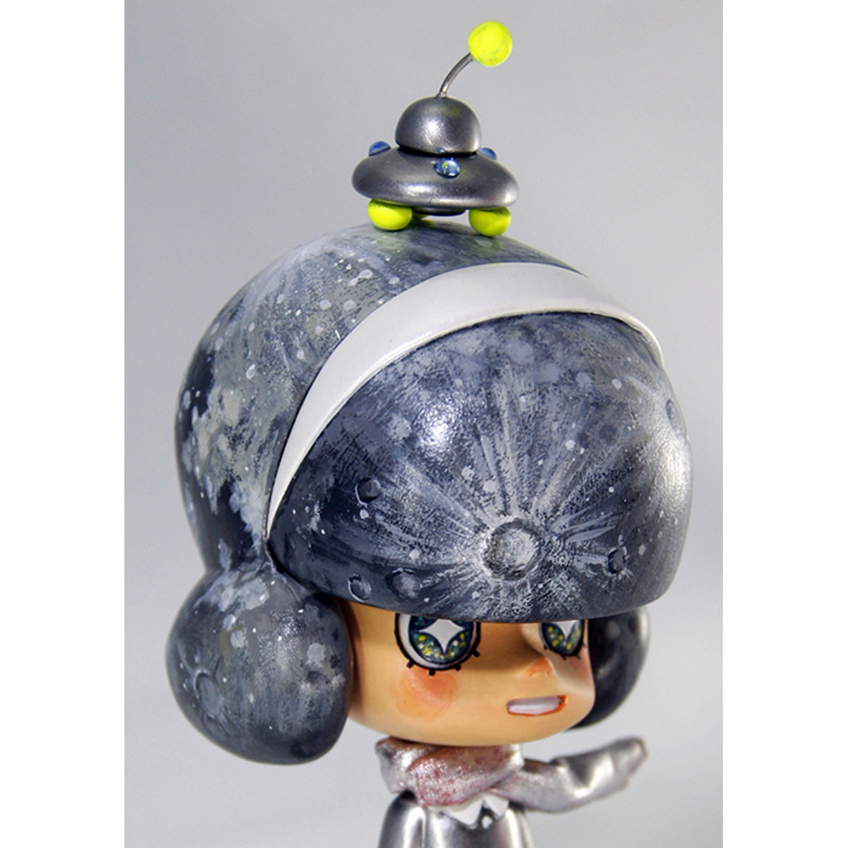 Miwu of the Moonstone