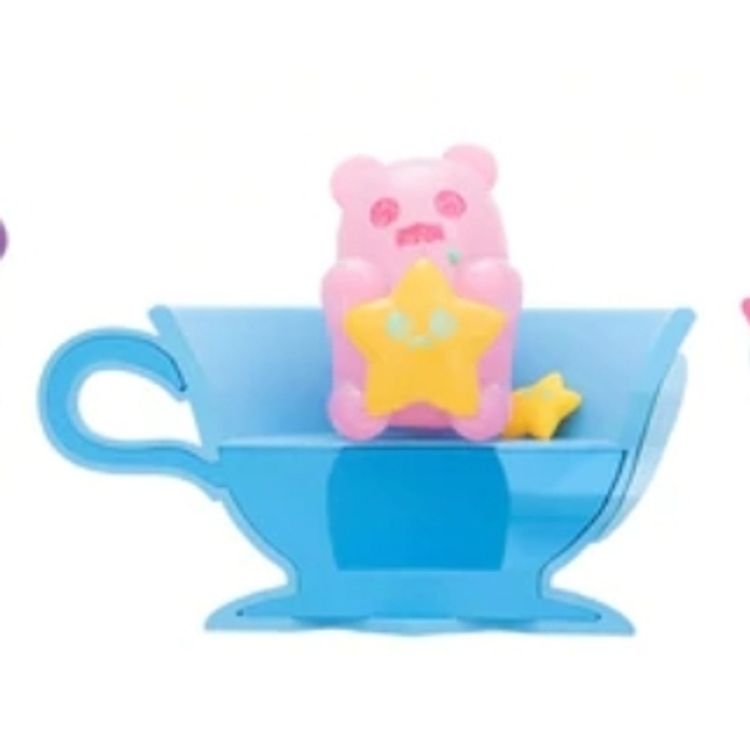 Turn Right Teacup by ShinWoo