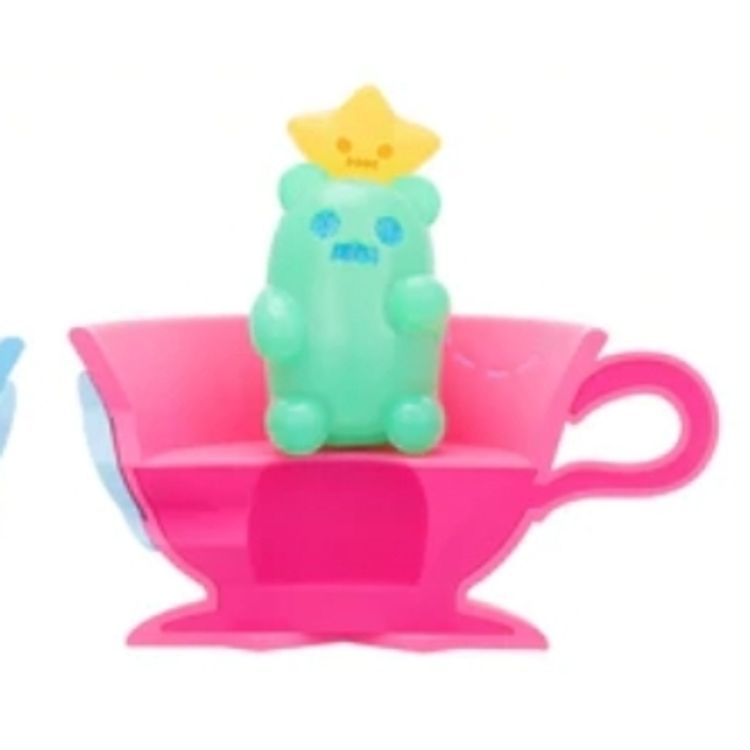 Turn Left Teacup by ShinWoo