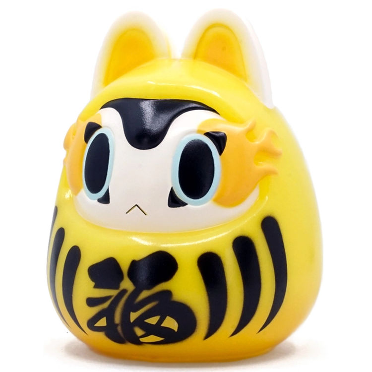 Yellow Inuhari-Daruma by Teresa Chiba