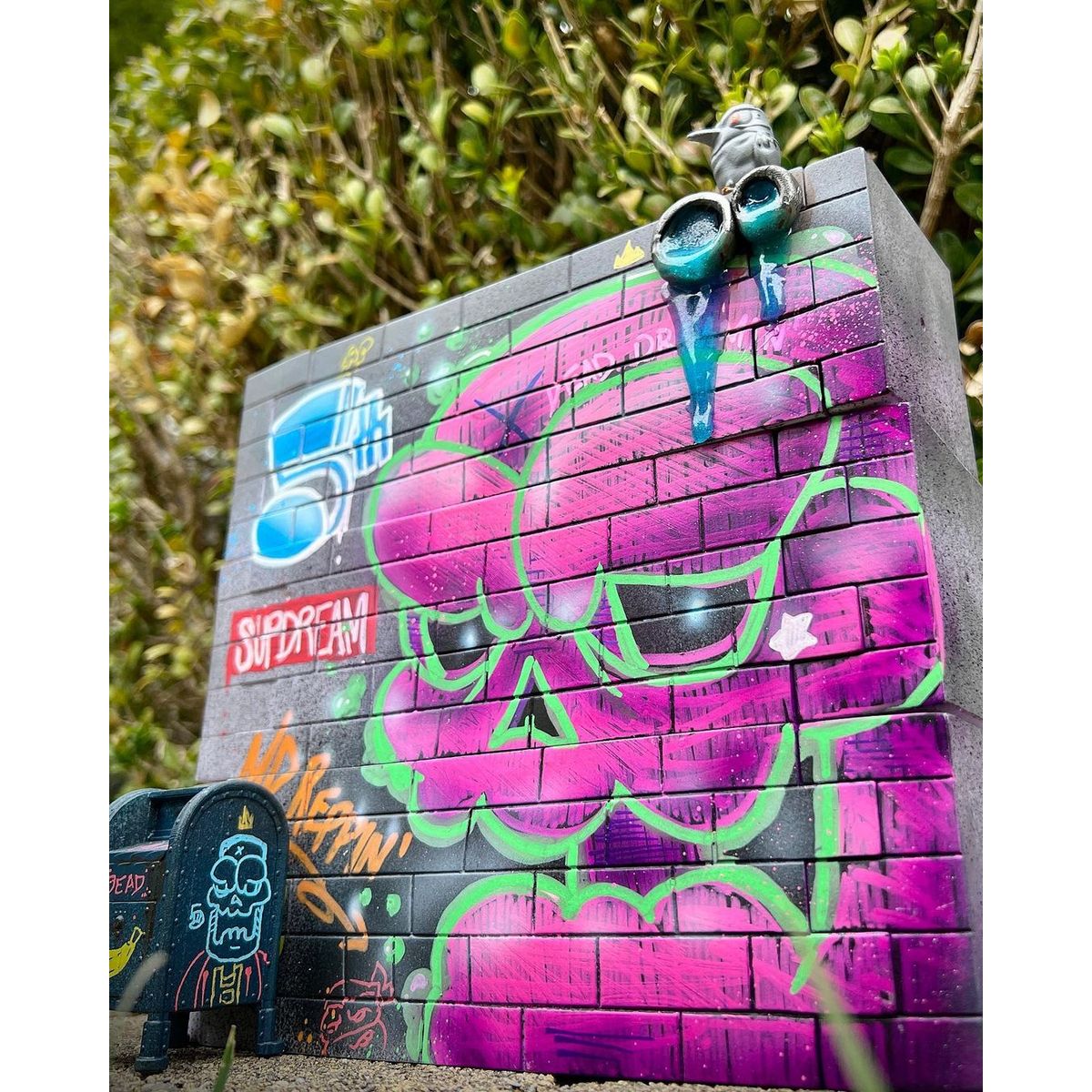 Dead Dreamer Blockbusterz