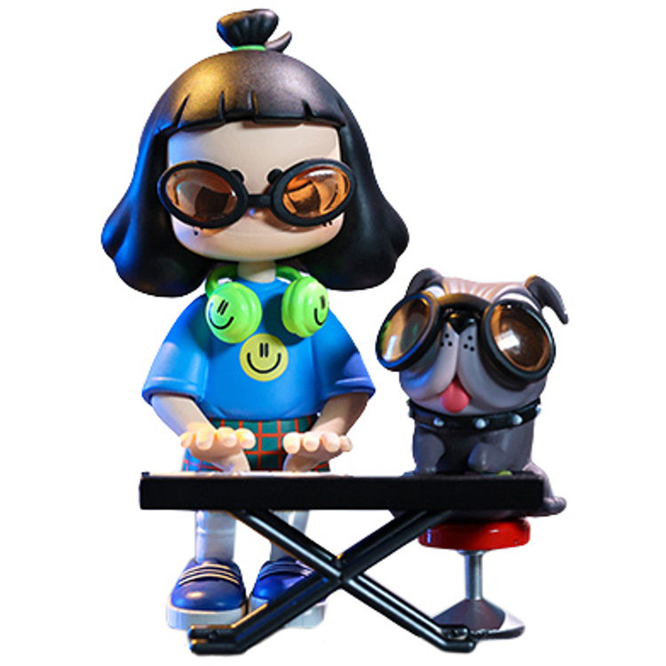 Vita Keyboardist by POP MART