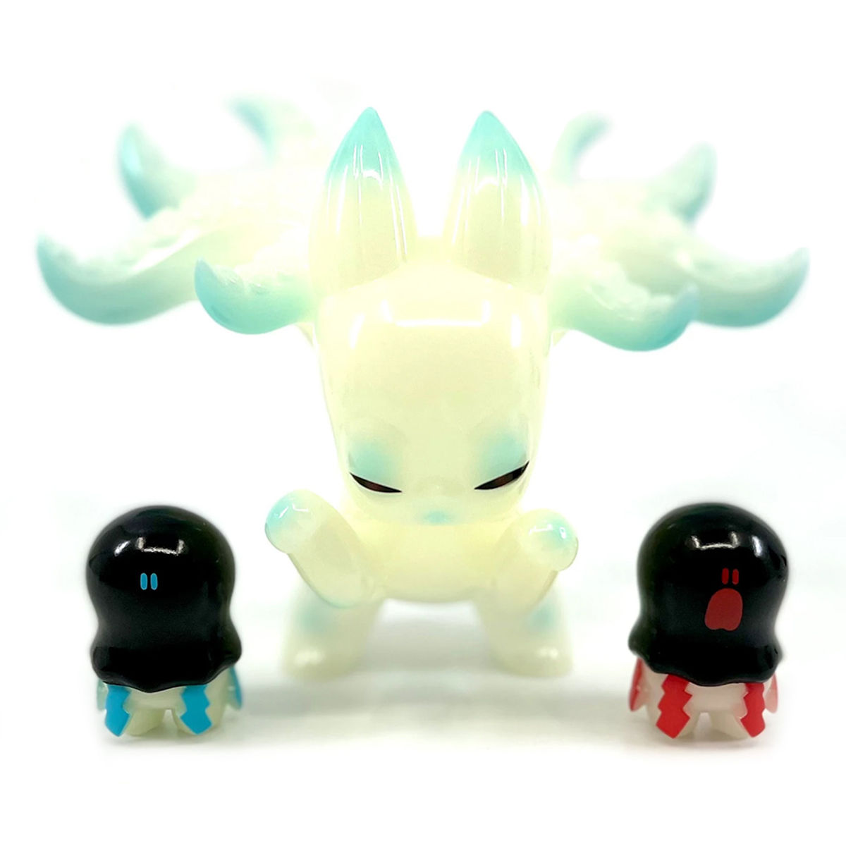 Devil GID Consomme Fake Nine Tails Fox (Qpop Exclusive)