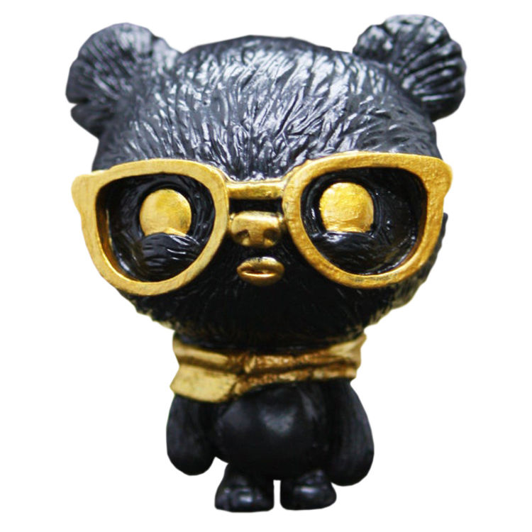 Geekwok Black Gold by UME Toys (Richard Page)