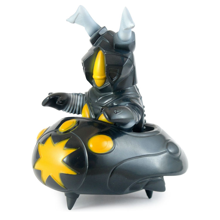 Zetton & UFO (basic color) by Kaijin