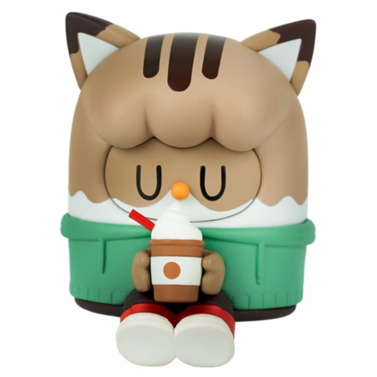 Cat with Frappe by 2oz (Lee Young Jun)