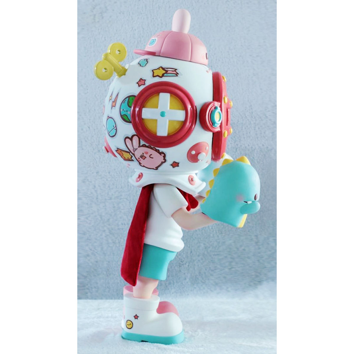 1000% Childhood Dream With NgaewNgaew Hand Puppets