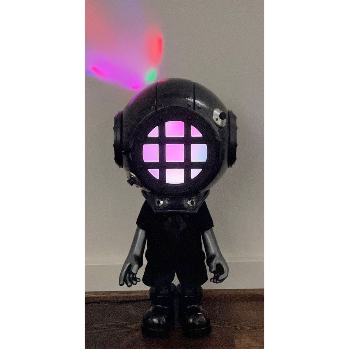 Aphotic Illumination XL