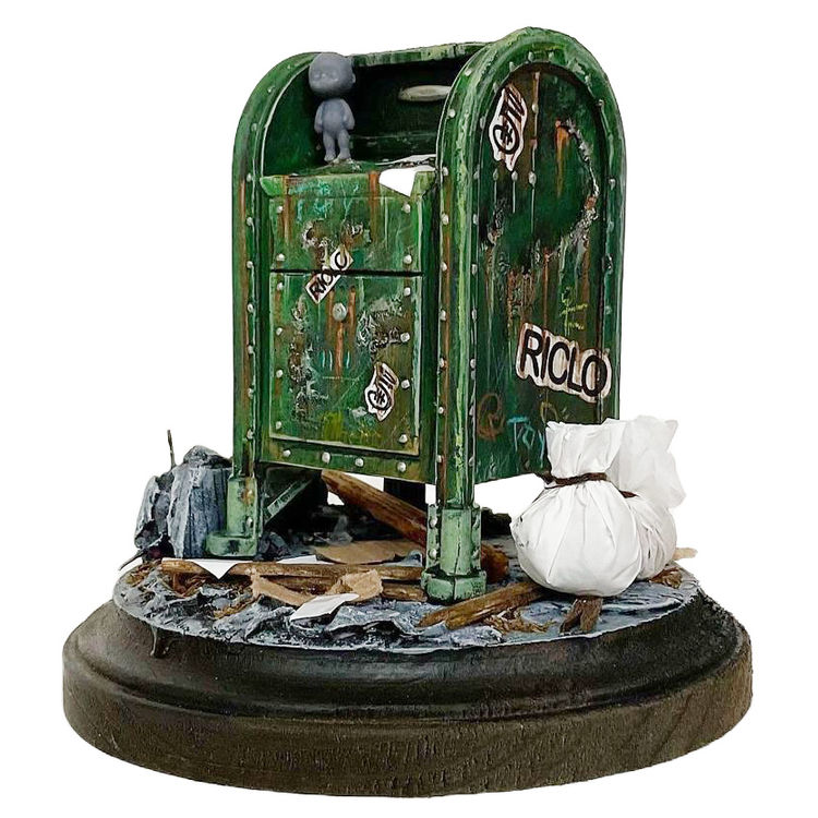 Riclo Mailbox by Riclo (Ricardo Lara Art)