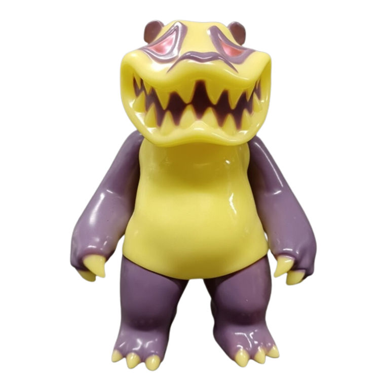 Purple Yellow GID Mad Panda by HARIKEN (Hariu Kenichi)