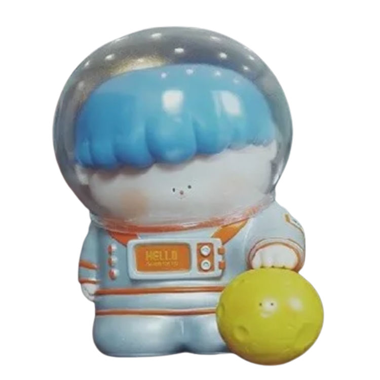 Little Spaceman (Secret Figure) by Meichai