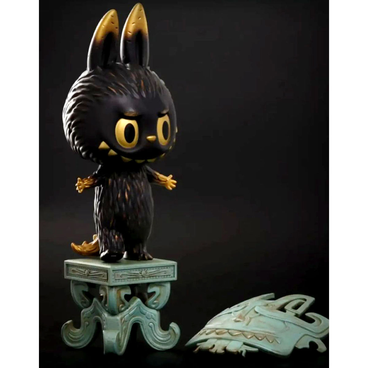 Sanxingdui Museum Bronze Mask Zimomo