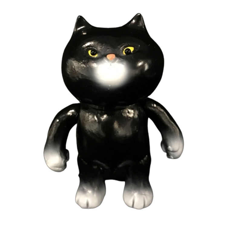 Gloss Black Futeneko by Mai Nagamoto