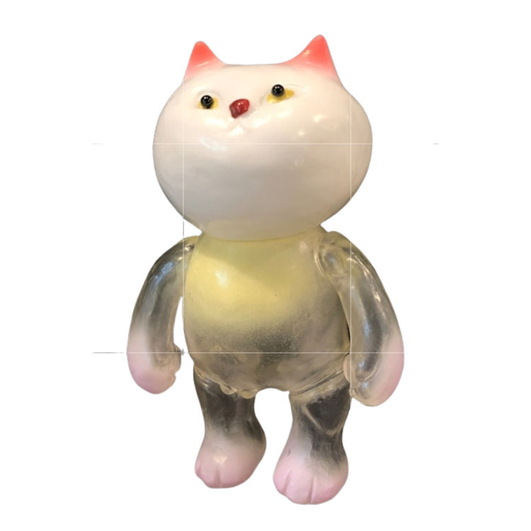 White Yellow Futeneko by Mai Nagamoto