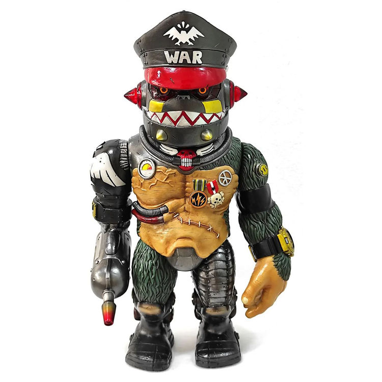Supreme Leader Gordo Ver.2 by Brack Metal (Gerald Leung)