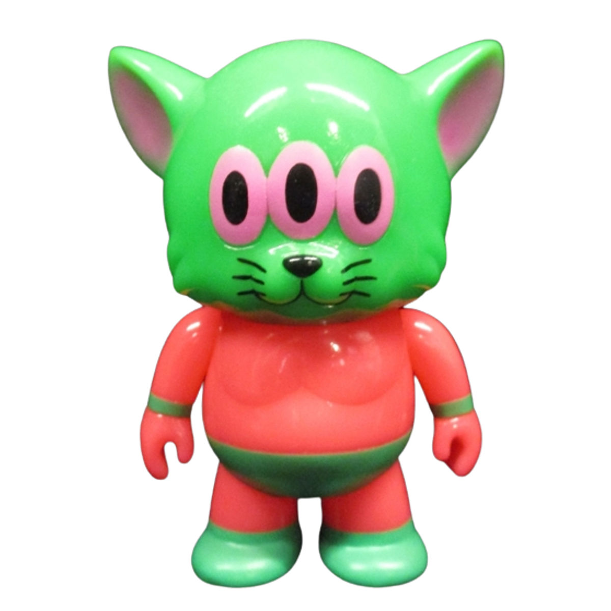 Green Red Calm Cat Wrestler