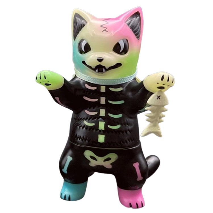 GID Skeleton Negora by Konatsu Koizumi