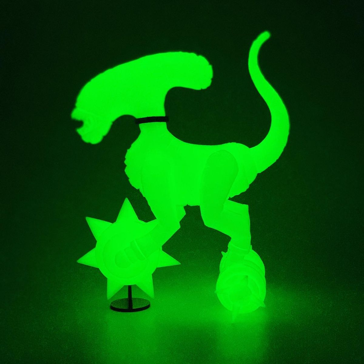 Nocturnal Dog GID Blade Dog