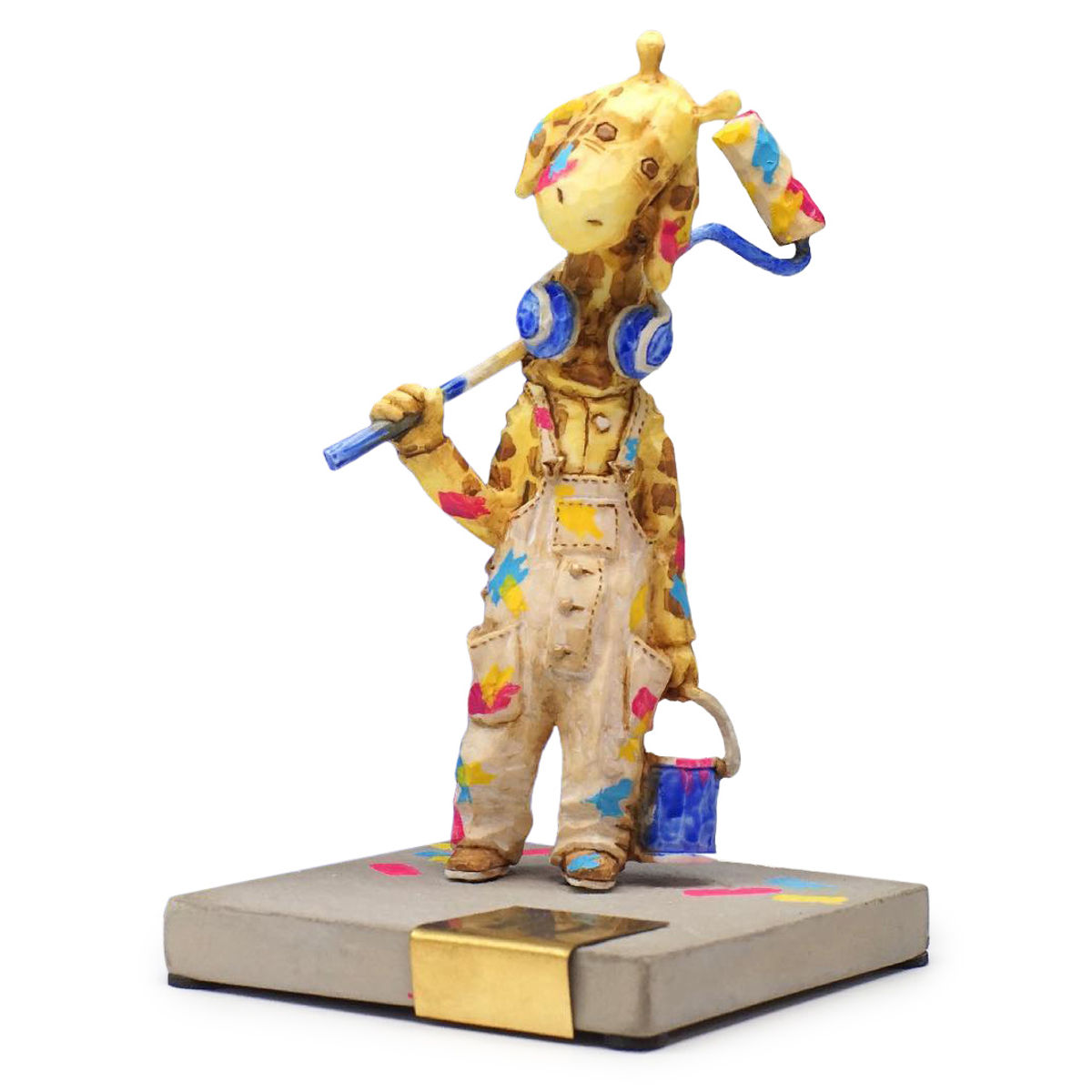 Mr. Giraffe Paint the World