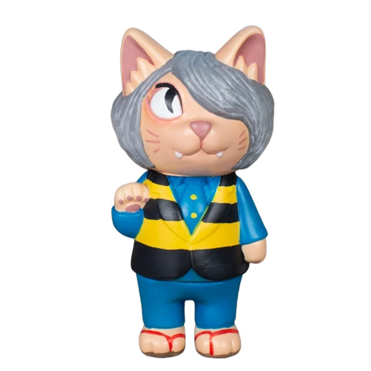 GeGeGe no Office Cat by Cristina Ravenna