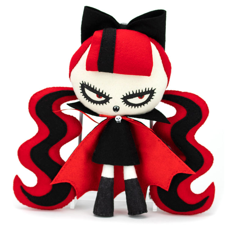 Red Vampy by Mizna Wada