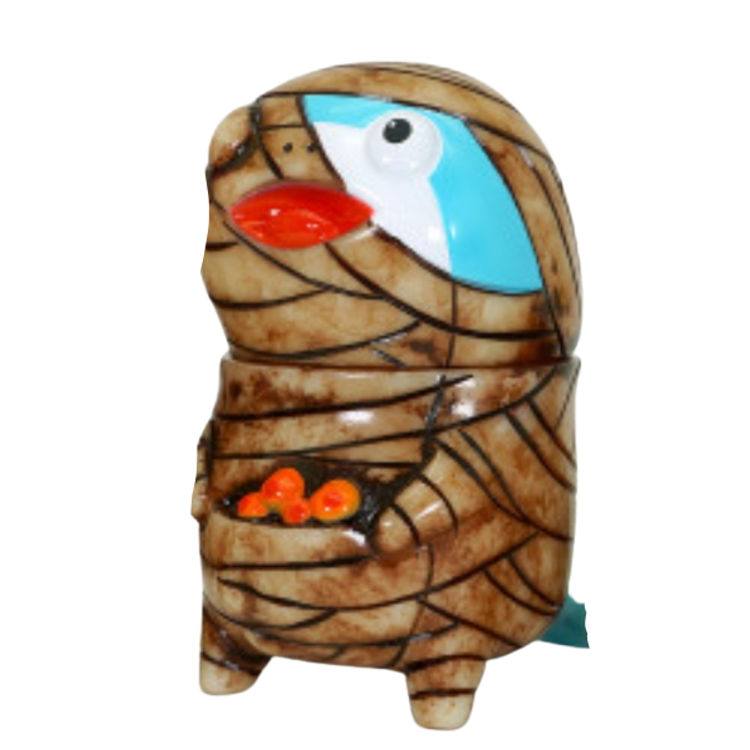 Mummy Coiss by Akihiro Ishikawa