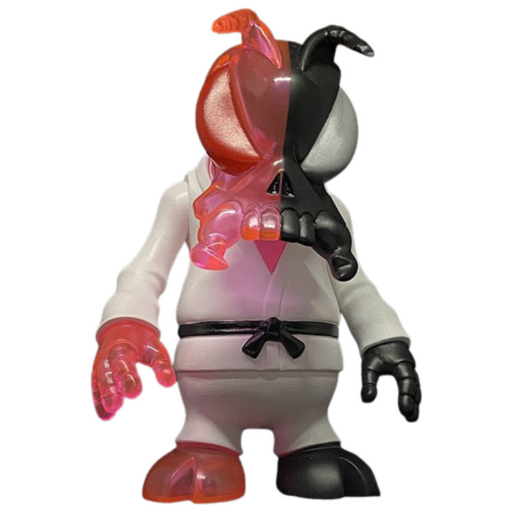 Clear Pink Sukarubi 4 Skull Bee (SDCC 2007) by Secret Base