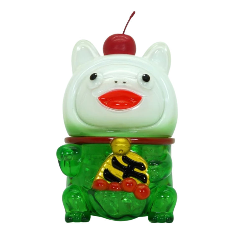 Jade Maneki Coiss by Akihiro Ishikawa