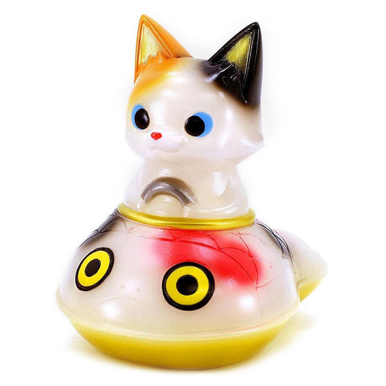 Milky Mike Fish Boat by Konatsu Koizumi