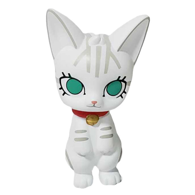 Molly's Big Ear White by Kenny Wong
