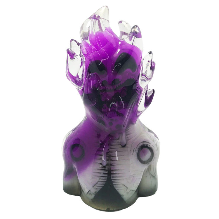 Encapsulado (Trapped in Myself) Purple Gradient by Bendito Calabazo