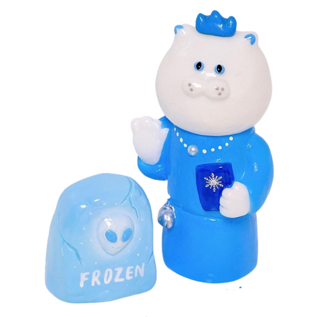 Ice and Snow Amen Cat