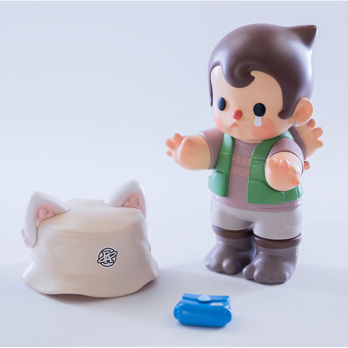 Fake Angel Little Hiker