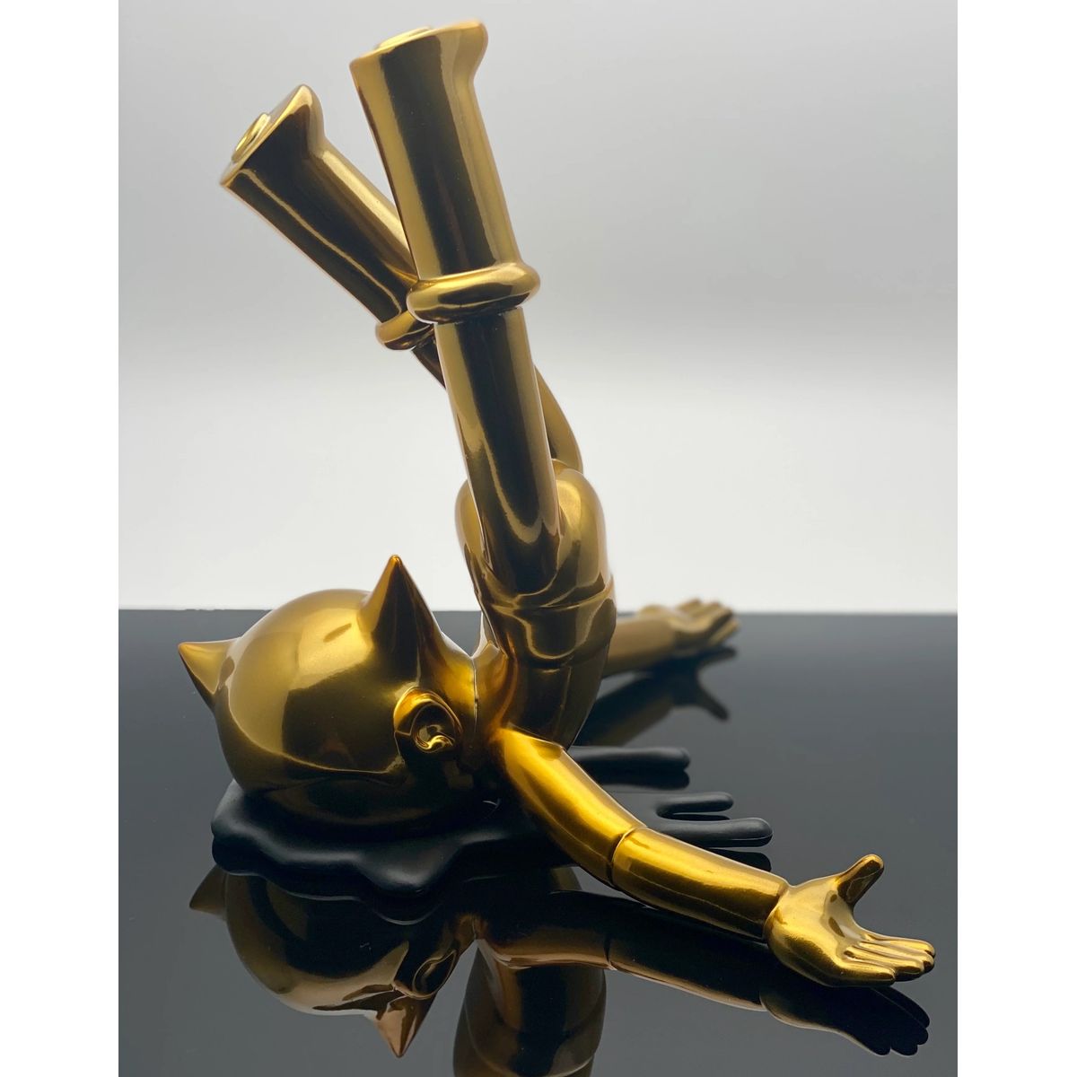 Astro Crash Gold Chrome Edition