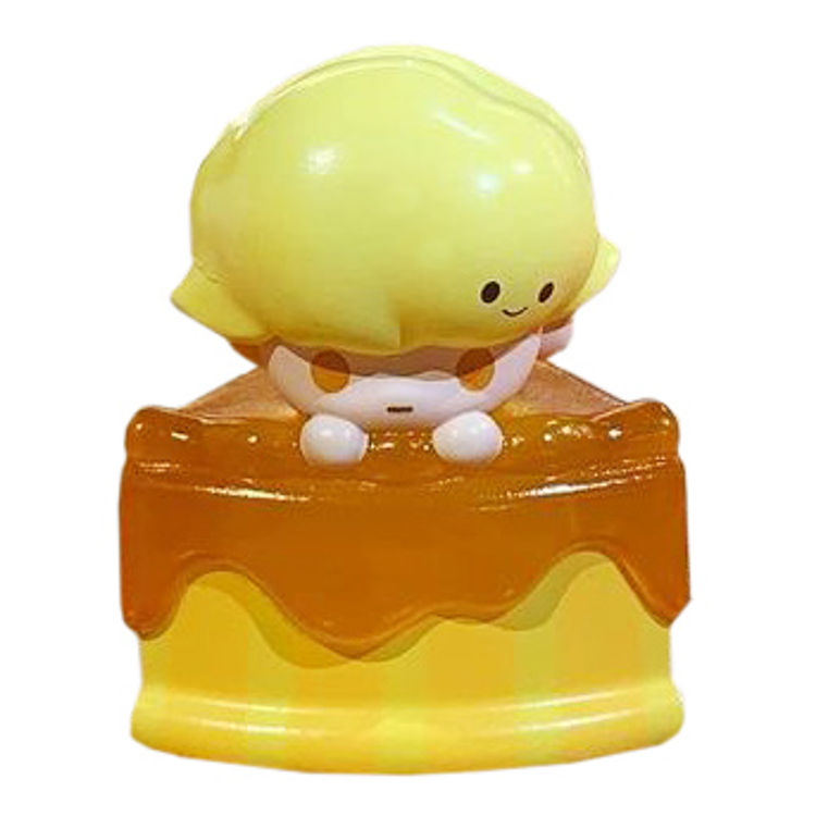 Dimoo Yellow Creamy Cake by Dimoo World (Ayan Tang)