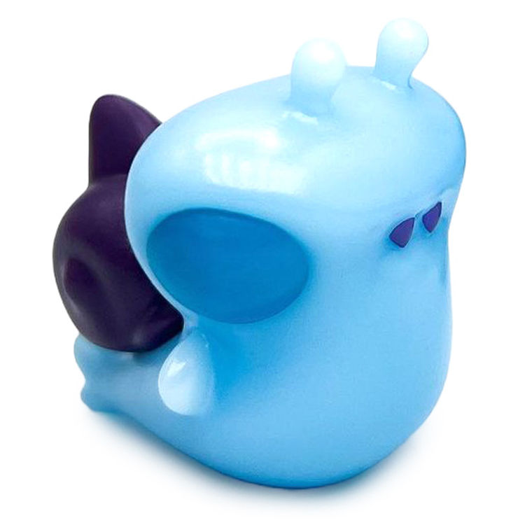 Soft Blue Baby Hammerhead Shnail by Ghost Fox Toys