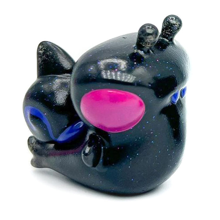 Black Sparkle Baby Hammerhead Snail by Ghost Fox Toys